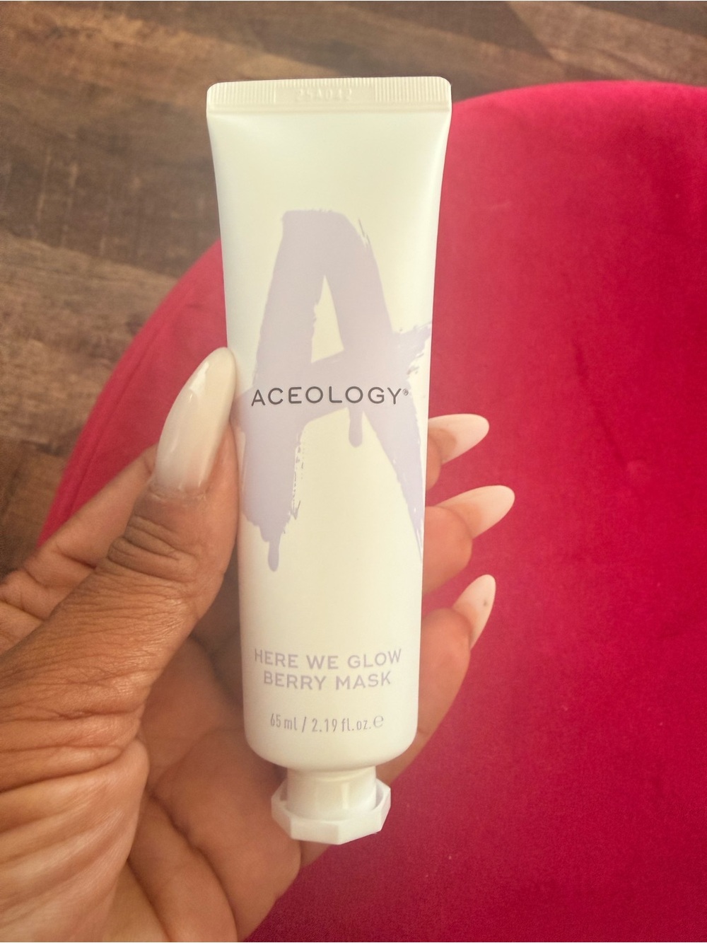 Here We Glow Berry Mask — Cream